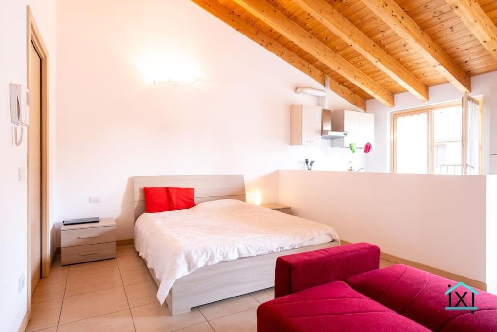 Travedona Loft By Lake Ixihome Esterno foto