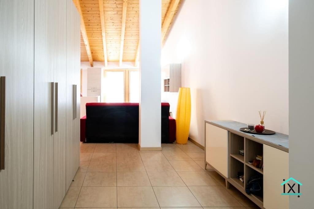 Travedona Loft By Lake Ixihome Esterno foto