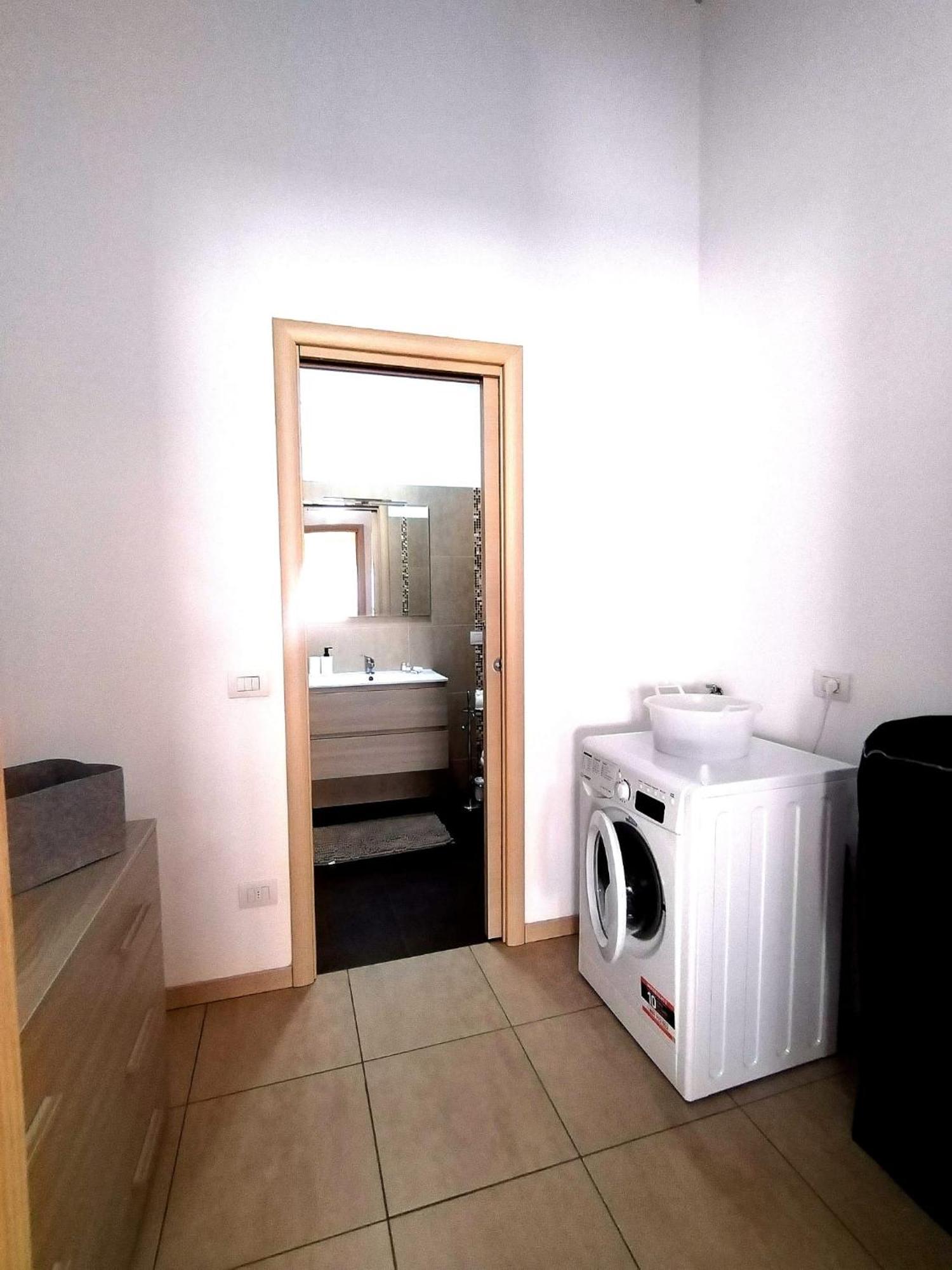 Travedona Loft By Lake Ixihome Esterno foto