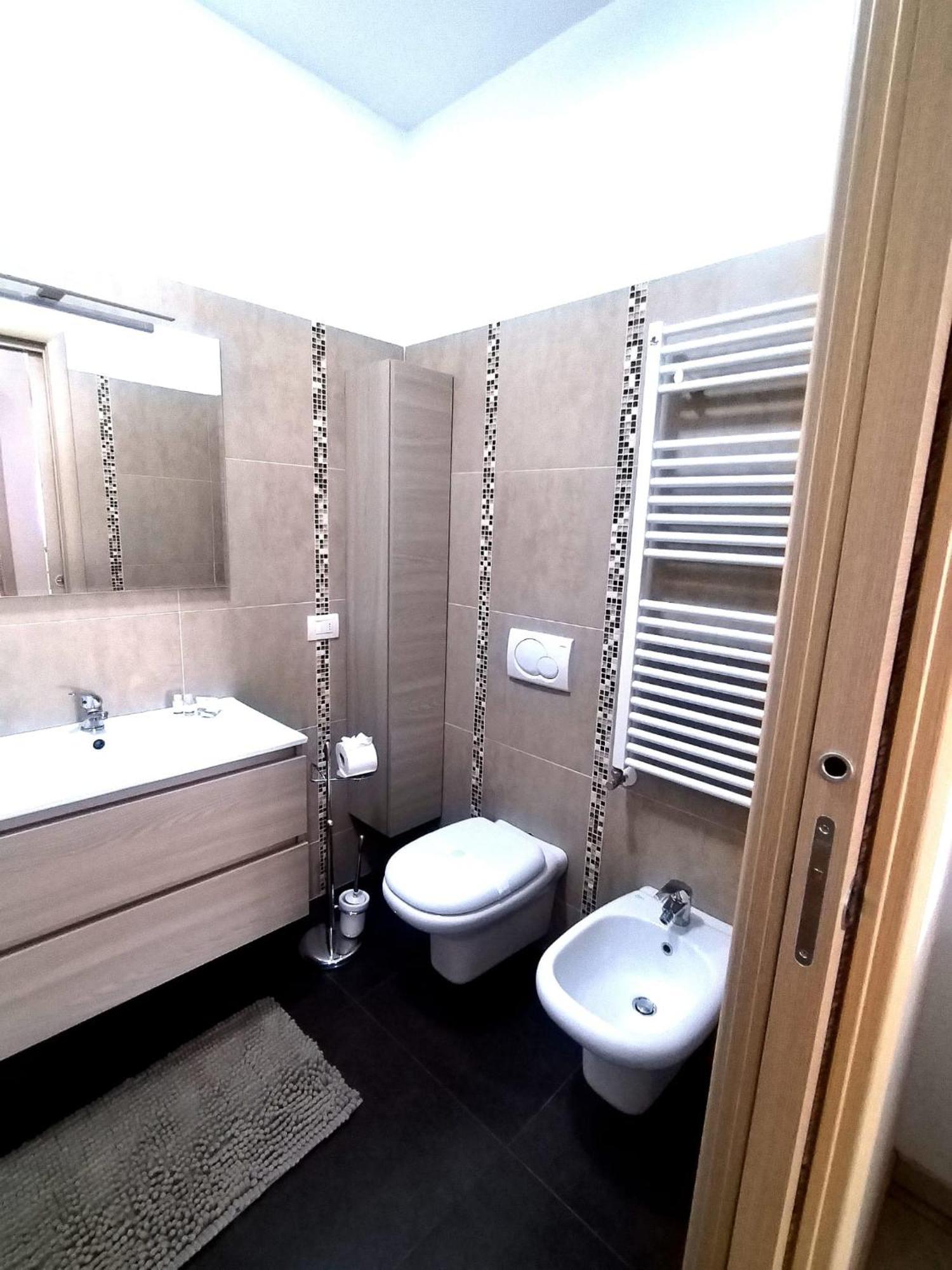 Travedona Loft By Lake Ixihome Esterno foto